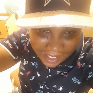 Meet your Posher, Stacy